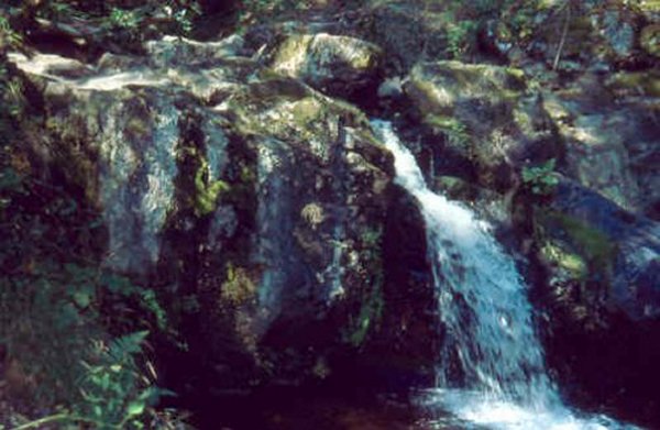 La cascade des Molines (Anzème)
